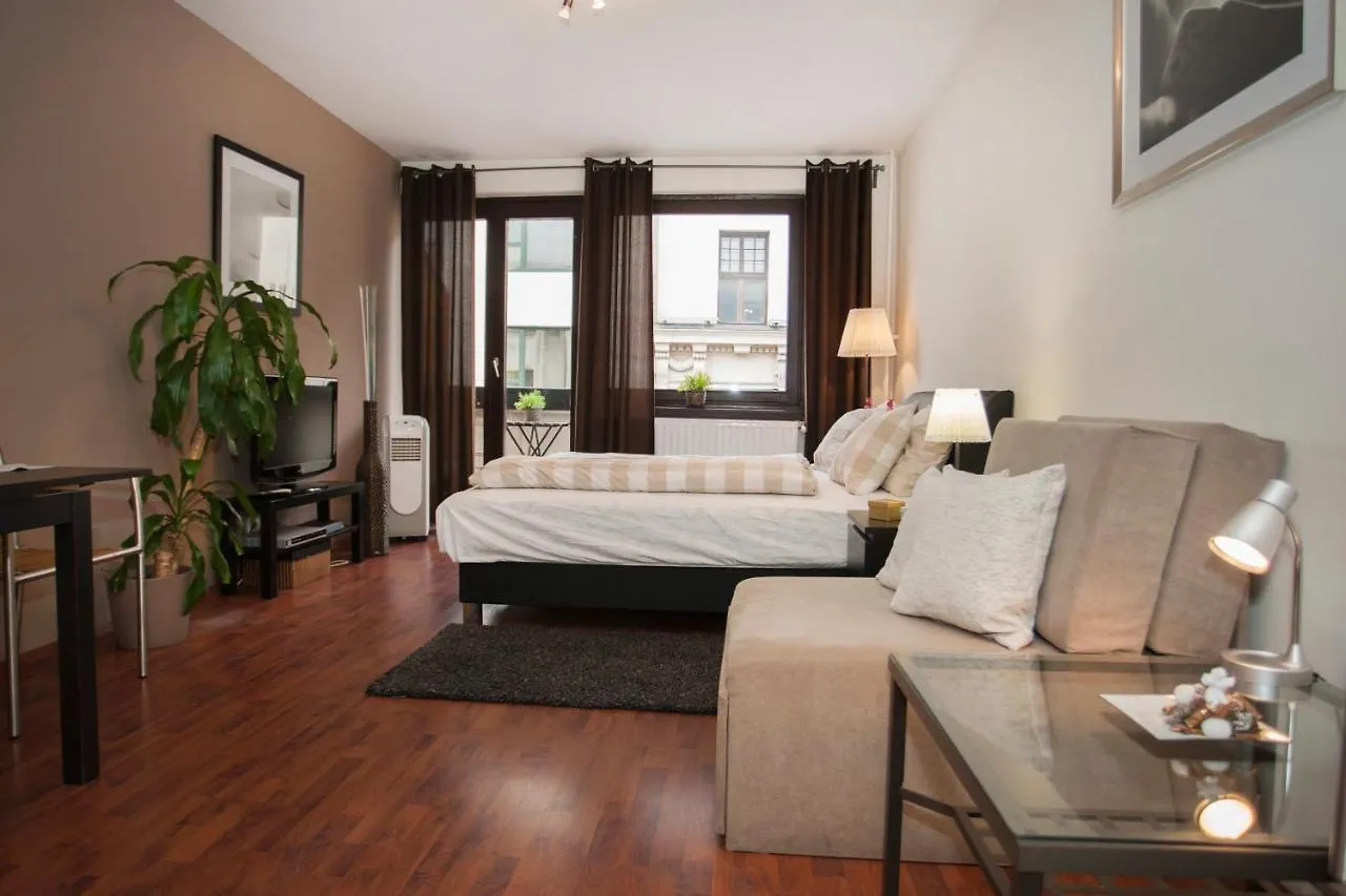 Gloria Apartment Budapest 0*,